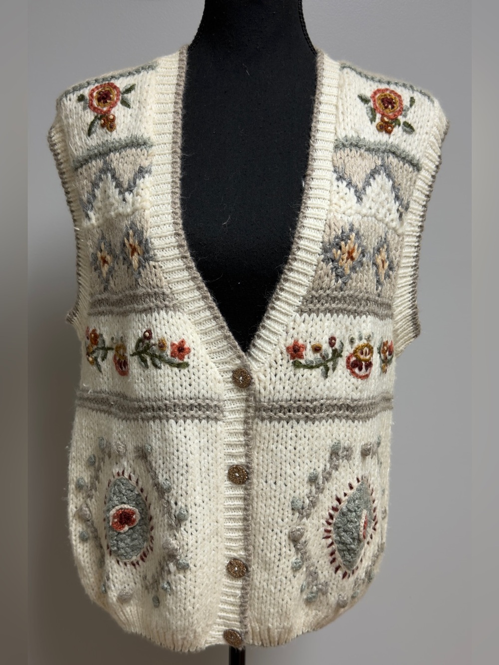 VTG 90s Huntington Ridge Hand Knit Sweater Vest Floral Embroidered Cream L